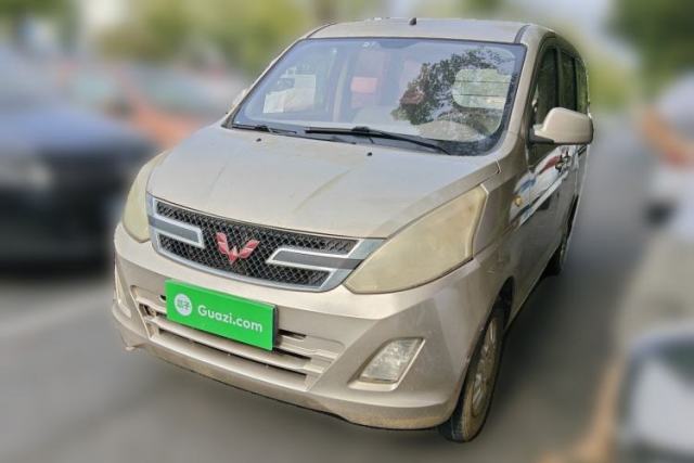Used Wuling Rongguang V 2016 1.5L Standard Version