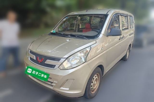 Wuling Rongguang V 2016 1.5L Practical Version usata