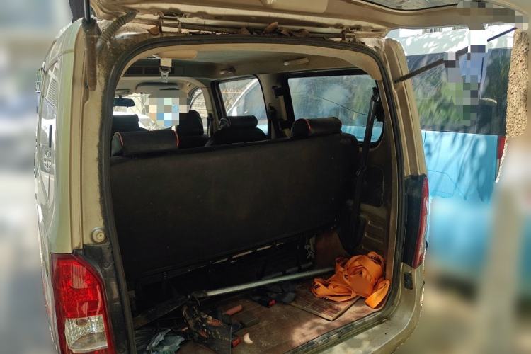 Used Wuling Rongguang V 2016 1.2L Standard Version Trunk
