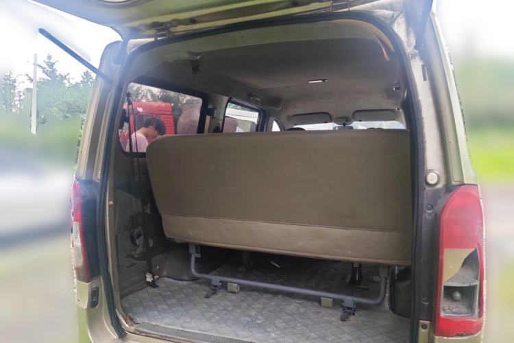 Used Wuling Rongguang V 2016 1.2L Practical Version Trunk
