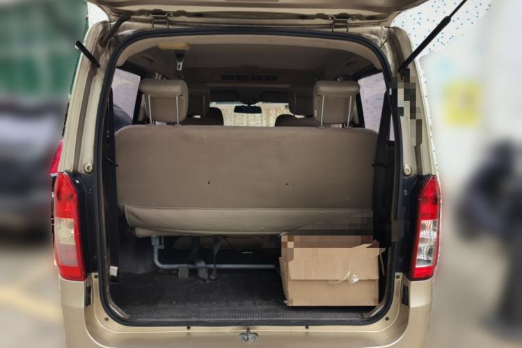 Used Wuling Rongguang V 2016 1.5L Standard Version Trunk