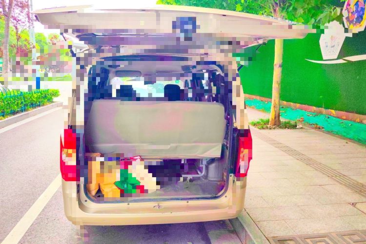Used Wuling Rongguang V 2016 1.2L Practical Version Trunk