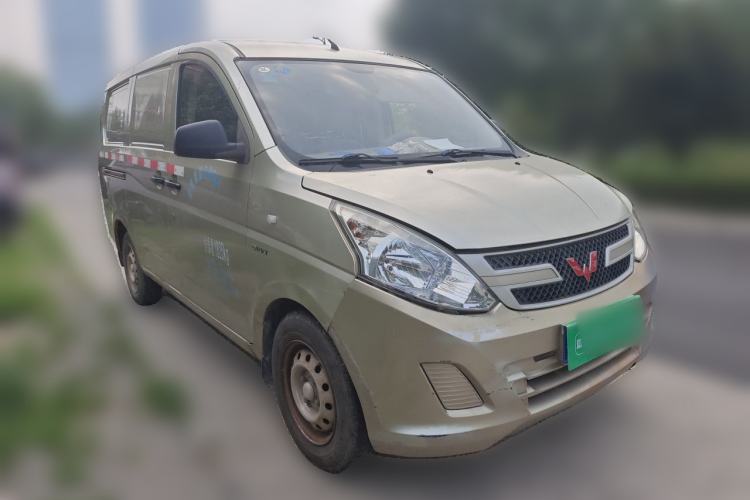 Used Wuling Rongguang V  Front Right 45 Deg