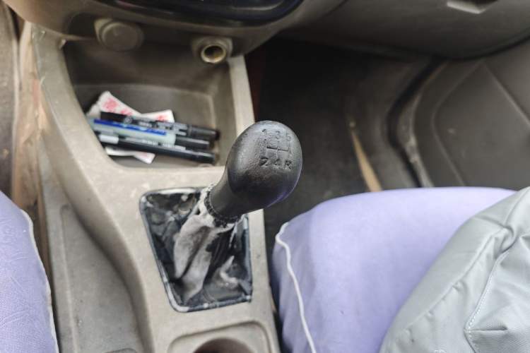 Used Wuling Rongguang V  Gear Lever