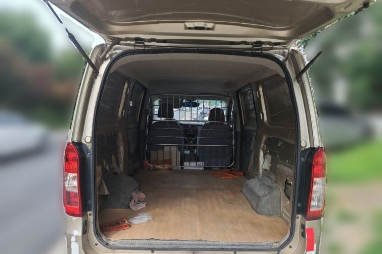 Used Wuling Rongguang V  Trunk