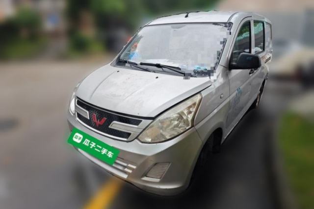 Used Wuling Rongguang V Wuling Hongguang V 2017 model, 1.5L manual, 4 seats, domestically produced