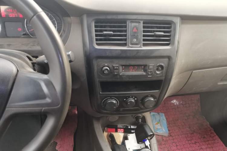 Used Wuling Rongguang V  Audio And AC Panel