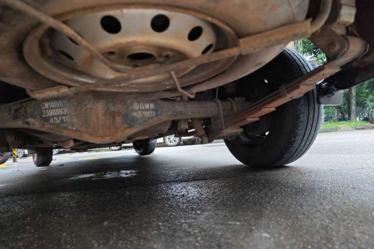 Used Wuling Rongguang V  Chassis Rear