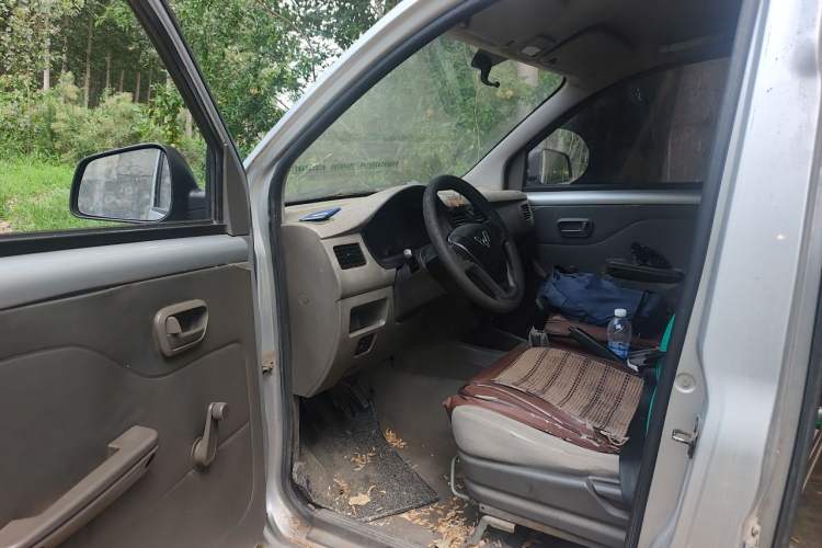 Used Wuling Rongguang V  Driver Seat