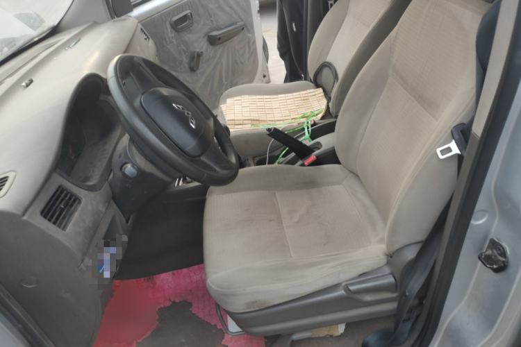 Used Wuling Rongguang V  Left Front Seat