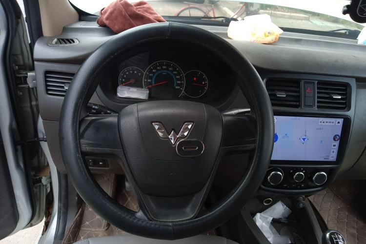 Used Wuling Rongguang V  Steering Wheel