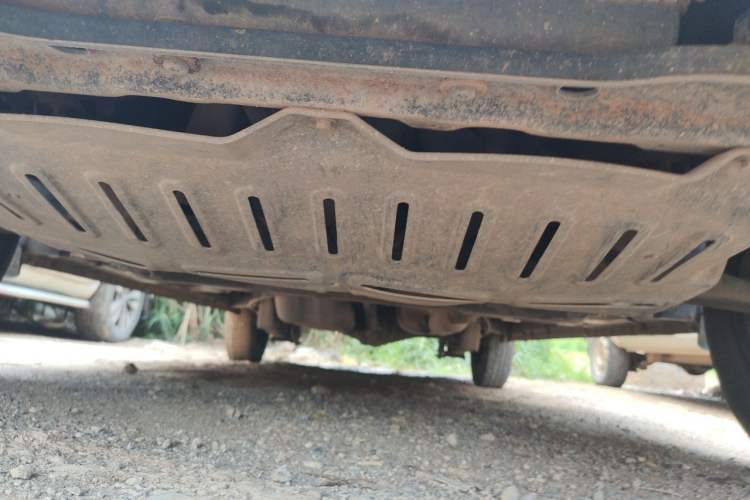 Used Wuling Rongguang V 2018 1.5L Practical Version Chassis Front