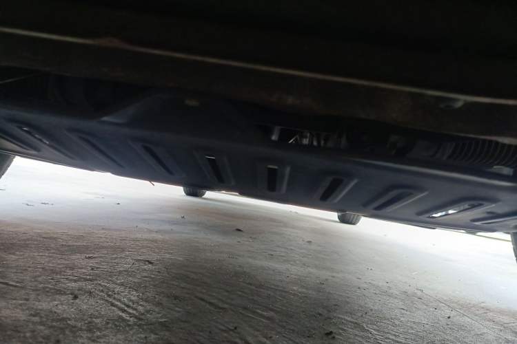 Used Wuling Rongguang V 2018 1.5L Standard Version Chassis Front
