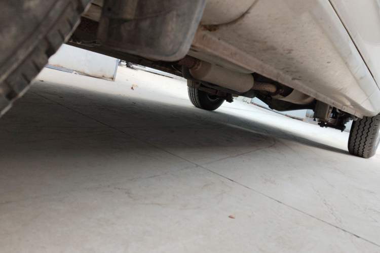 Used Wuling Rongguang V 2018 1.5L Standard Version Chassis Front Left