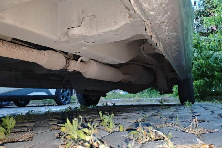 Used Wuling Rongguang V 2018 1.5L Standard Version Chassis Front Left