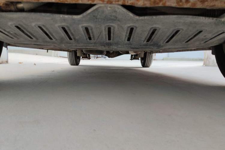 Used Wuling Rongguang V 2018 1.5L Standard Version Chassis Front
