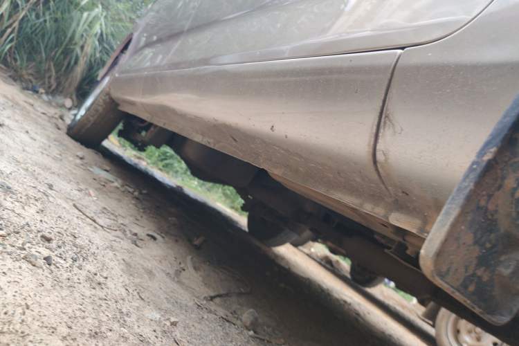 Used Wuling Rongguang V 2018 1.5L Practical Version Chassis Front Right