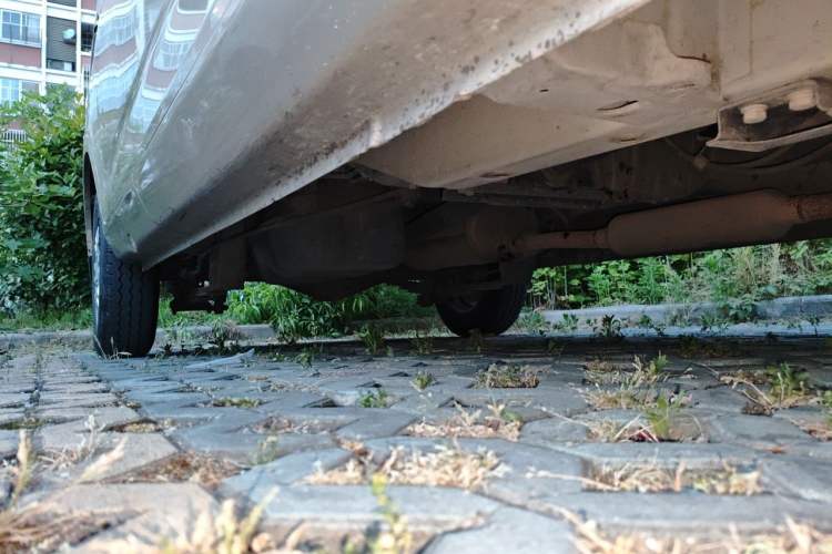 Used Wuling Rongguang V 2018 1.5L Standard Version Chassis Front Right