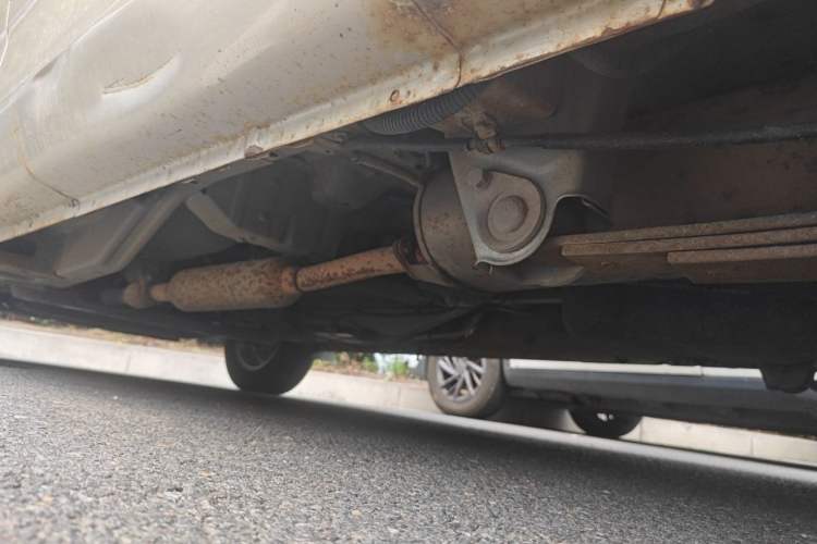 Used Wuling Rongguang V 2018 1.5L Standard Version Chassis Rear Left