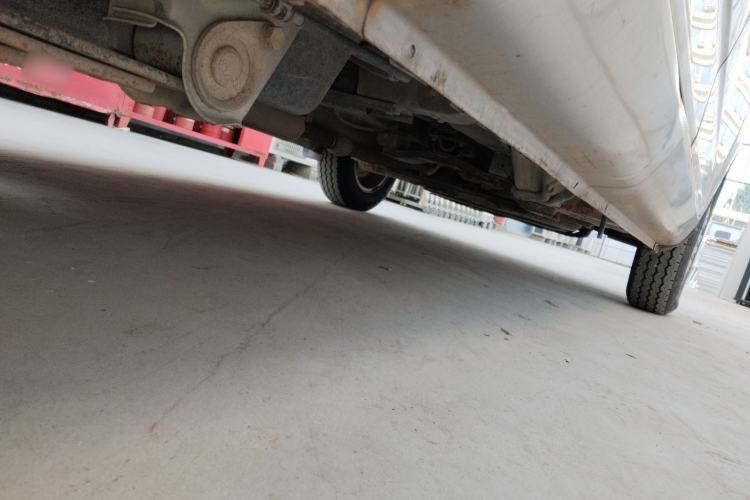 Used Wuling Rongguang V 2018 1.5L Standard Version Chassis Rear Right