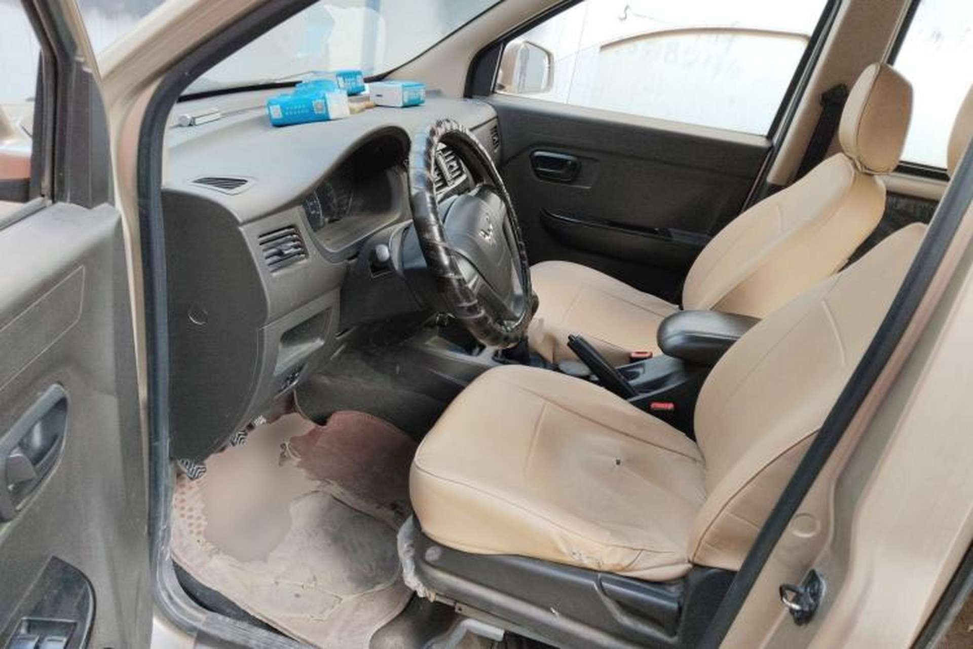 Used Wuling Rongguang V 2018 1.5L Standard Version Driver Seat