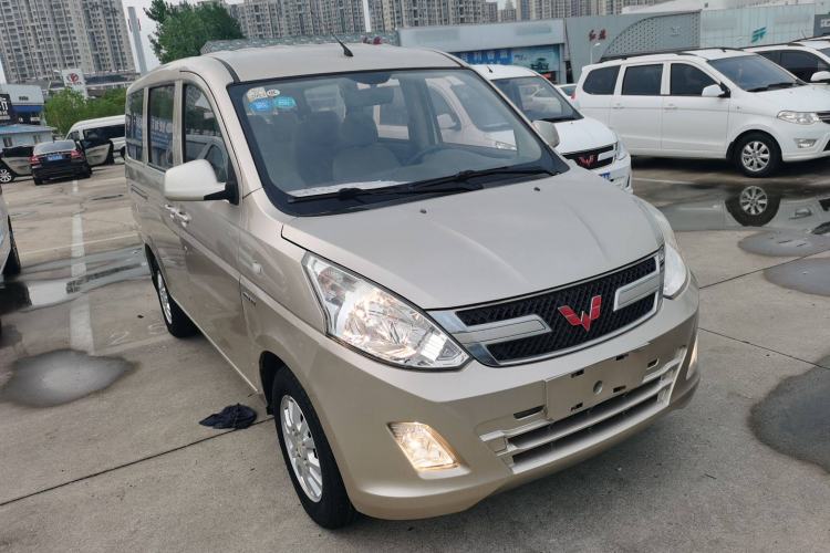 Used Wuling Rongguang V 2018 1.5L Standard Version Exterior 2