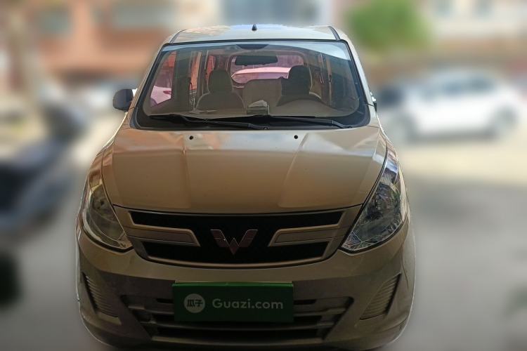 Used Wuling Rongguang V 2018 1.5L Standard Version Front