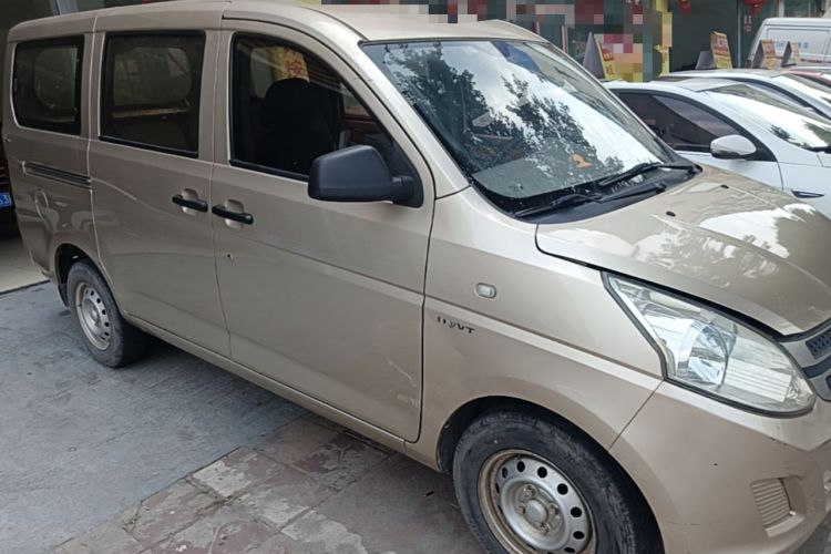 Used Wuling Rongguang V 2018 1.5L Practical Version Front Right 45 Deg
