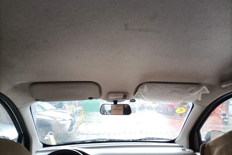 Used Wuling Rongguang V 2018 1.5L Practical Version Headliner