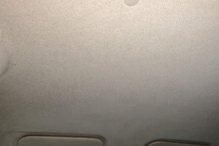 Used Wuling Rongguang V 2018 1.5L Practical Version Headliner