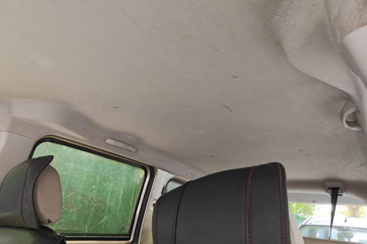 Used Wuling Rongguang V 2018 1.2L Practical Model Headliner