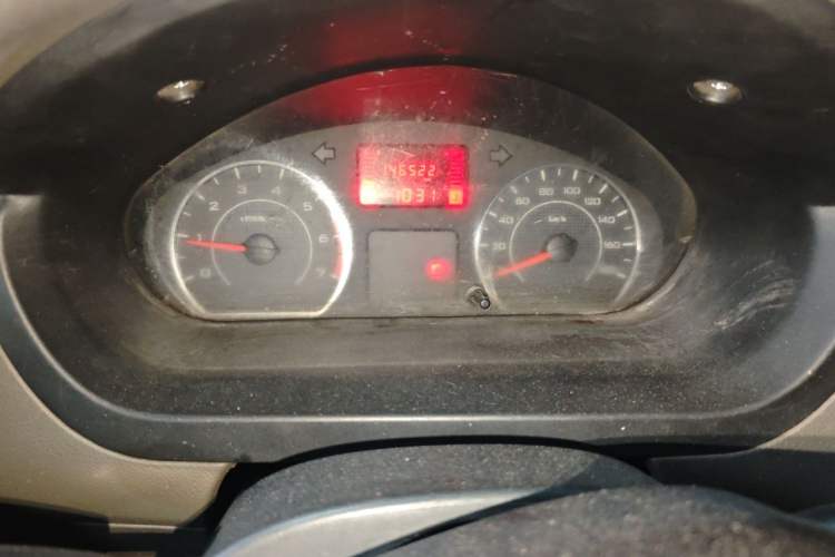 Used Wuling Rongguang V 2018 1.5L Practical Version Instrument Cluster