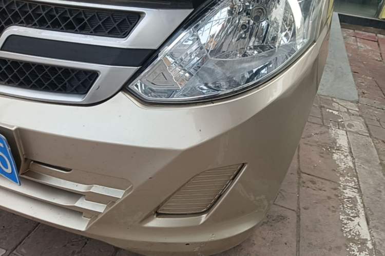 Used Wuling Rongguang V 2018 1.5L Practical Version Left Front Headlight