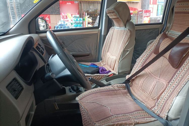 Used Wuling Rongguang V 2018 1.5L Practical Version Left Front Seat
