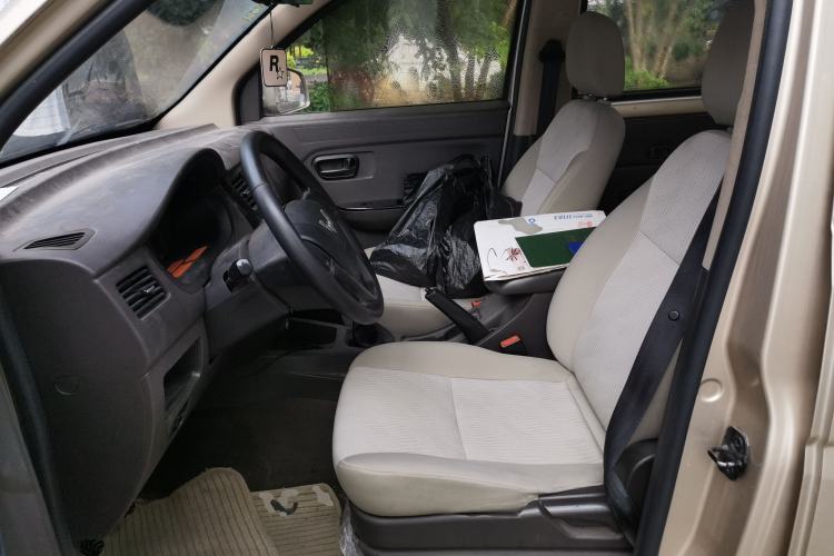Used Wuling Rongguang V 2018 1.5L Practical Version Left Front Seat
