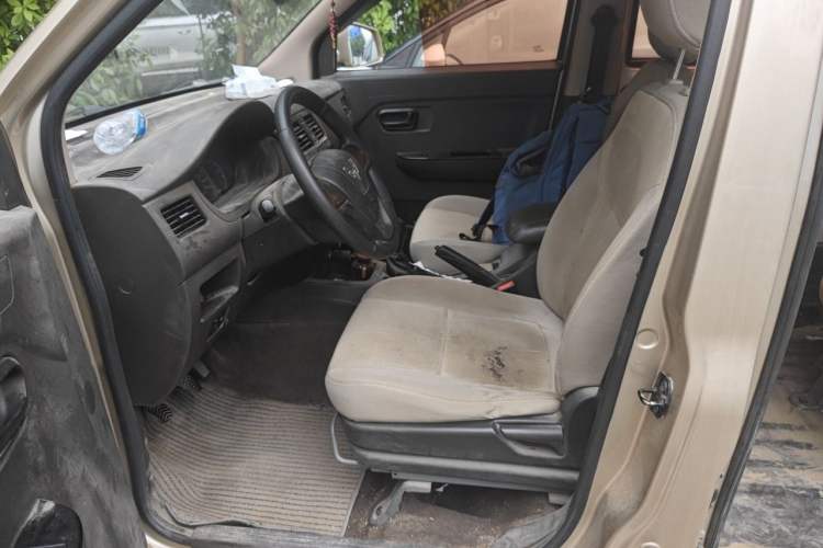 Used Wuling Rongguang V 2018 1.5L Standard Version Left Front Seat