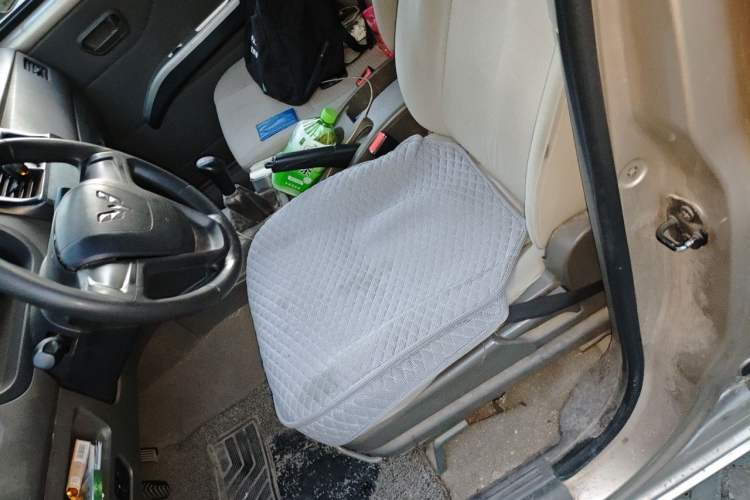 Used Wuling Rongguang V 2018 1.5L Standard Version Left Front Seat