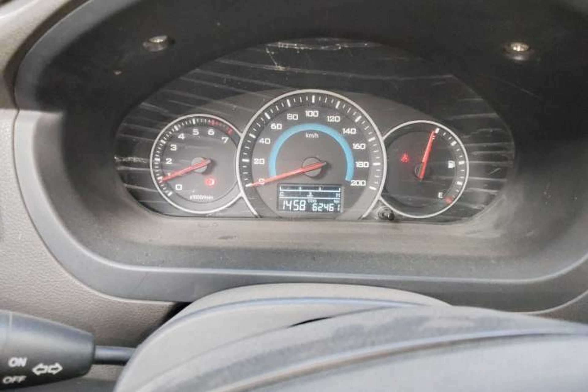 Used Wuling Rongguang V 2018 1.5L Standard Version Odometer Close Up