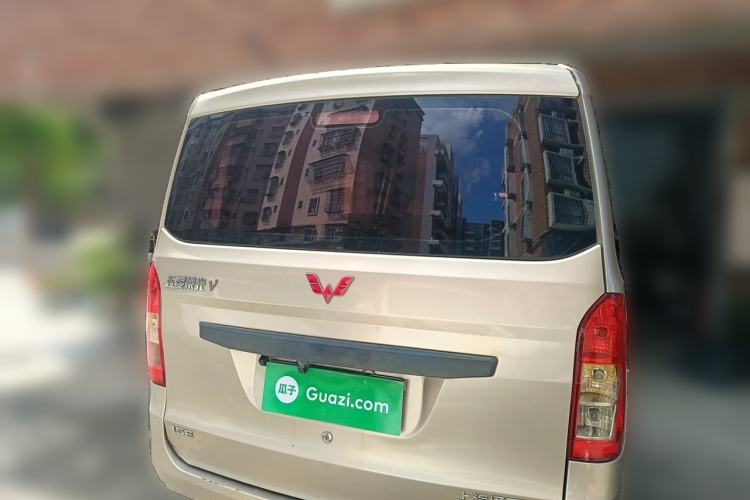 Used Wuling Rongguang V 2018 1.5L Standard Version Rear