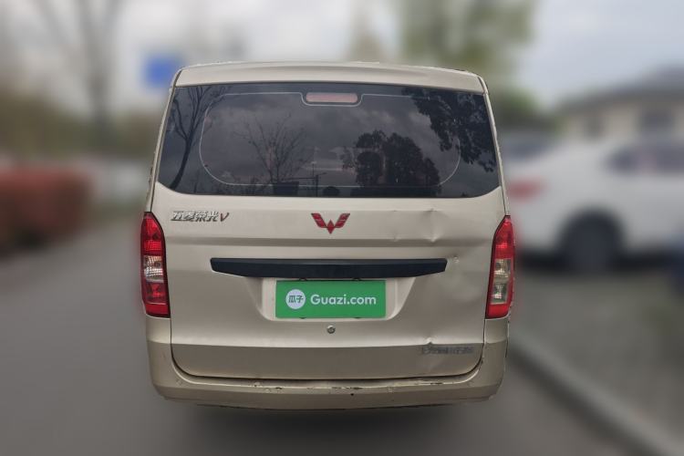 Used Wuling Rongguang V 2018 1.5L Practical Version Rear