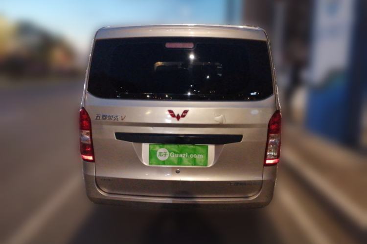 Used Wuling Rongguang V 2018 1.2L Practical Model Rear