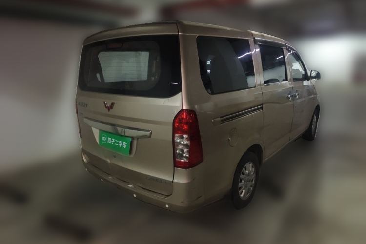 Used Wuling Rongguang V 2018 1.5L Standard Version Rear Right 45 Deg
