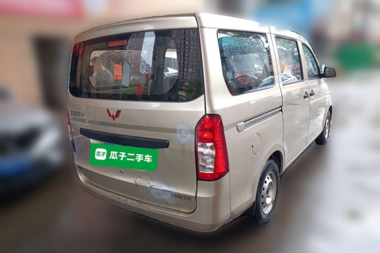 Used Wuling Rongguang V 2018 1.5L Practical Version Rear Right 45 Deg