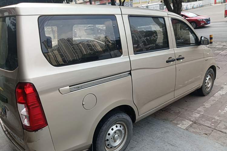 Used Wuling Rongguang V 2018 1.5L Practical Version Rear Right 45 Deg