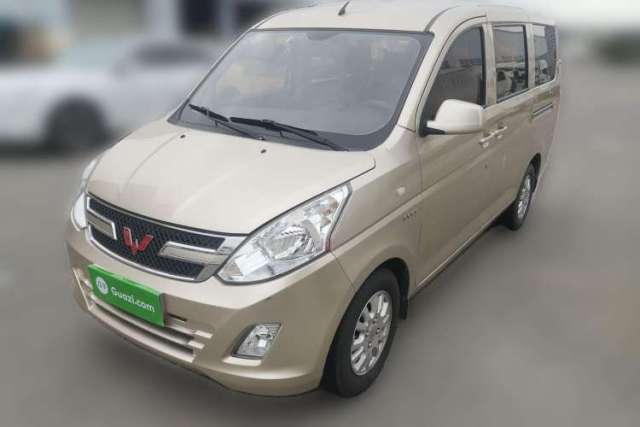 Ojetý Wuling Rongguang V 2018 1.5L Standard Version