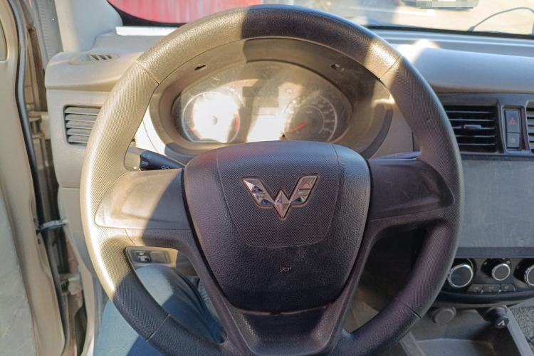 Used Wuling Rongguang V  Steering Wheel
