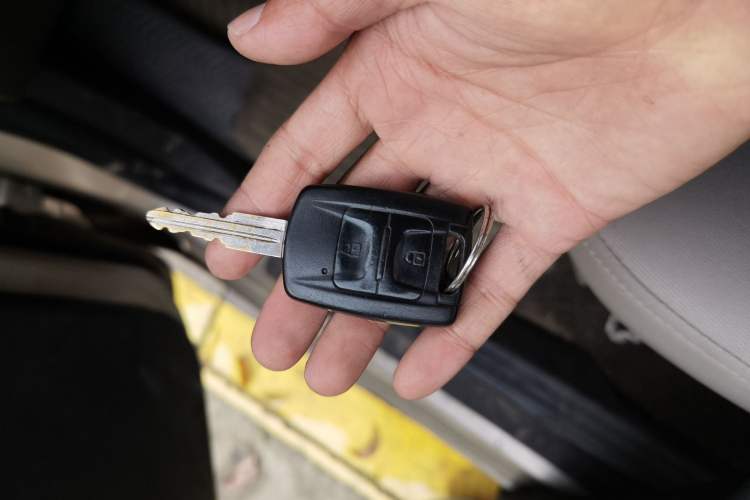 Used Wuling Rongguang V 2018 1.5L Practical Version Vehicle Key