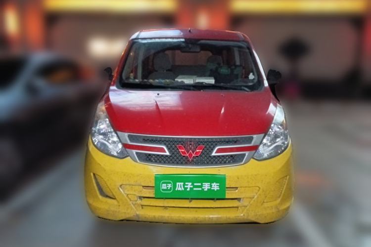 Used Wuling Rongguang V 2018 1.2L Practical Model Front