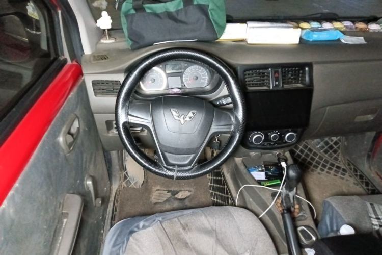 Used Wuling Rongguang V 2018 1.2L Practical Model Steering Wheel