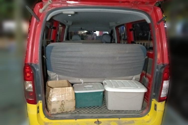 Used Wuling Rongguang V 2018 1.2L Practical Model Trunk